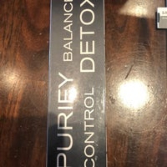 Erno Laszlo light controlling lotion - Picture 2 of 3